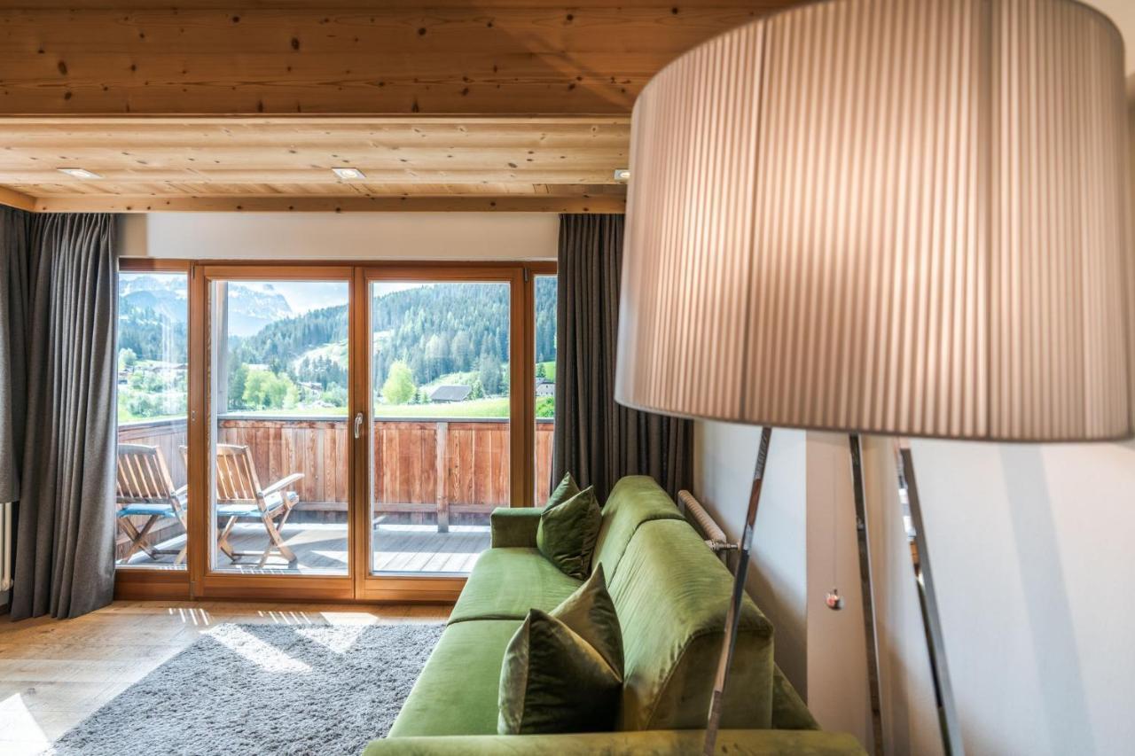 Ciasa Agreiter Aparthotel La Villa  Kültér fotó